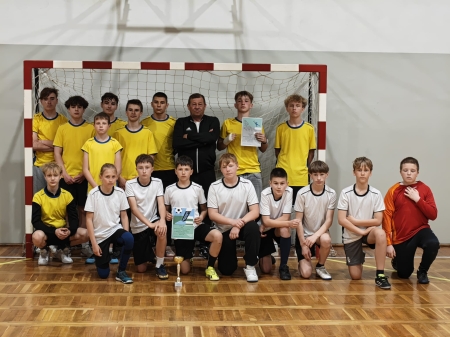 TURNIEJ W PIŁKĘ NOŻNĄ